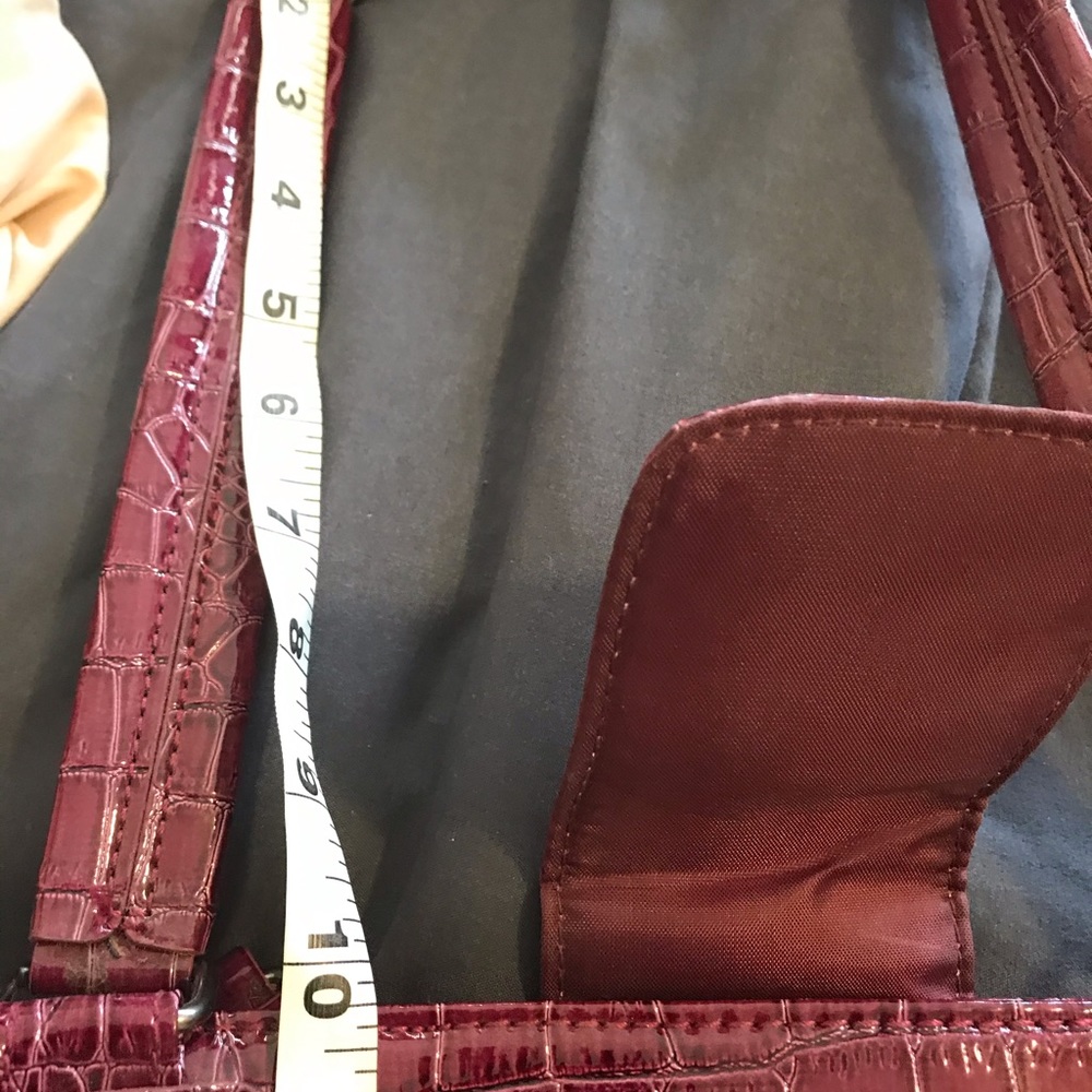 SOLD Burgundy bag - Picture 5 of 5